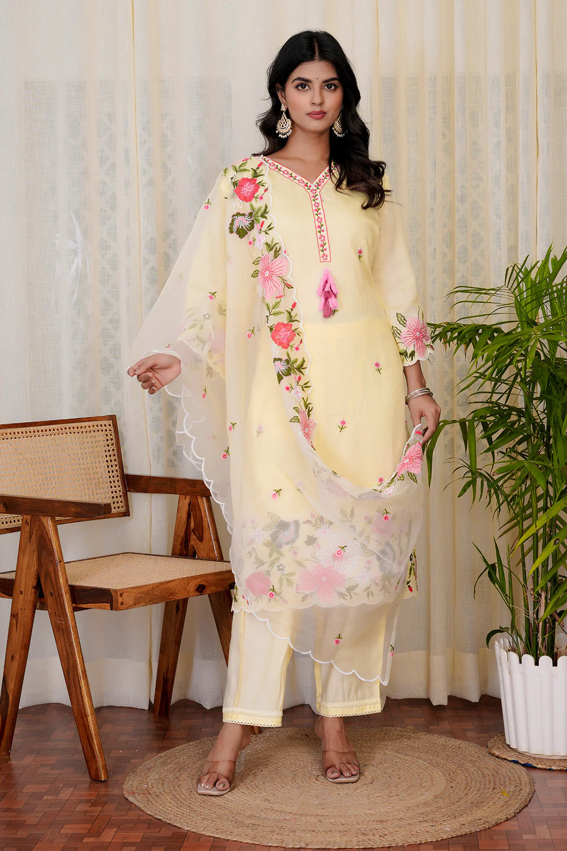 Kurta Pant Dupatta Set