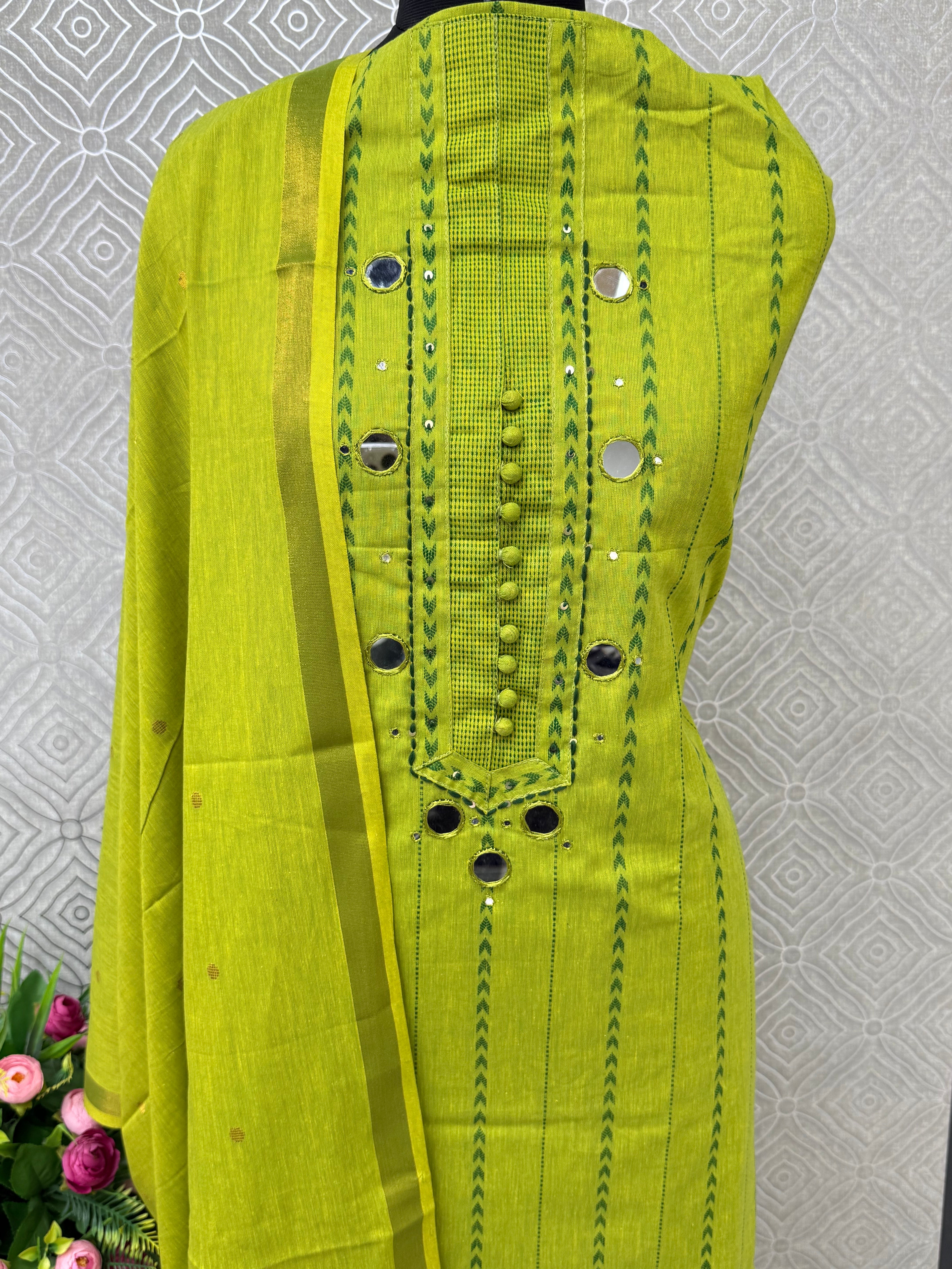 Handloom Fabric Suit